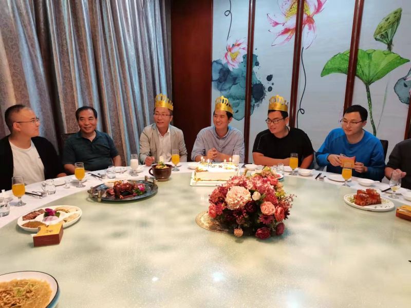 萬(wàn)川環(huán)保9月員工生日會(huì)